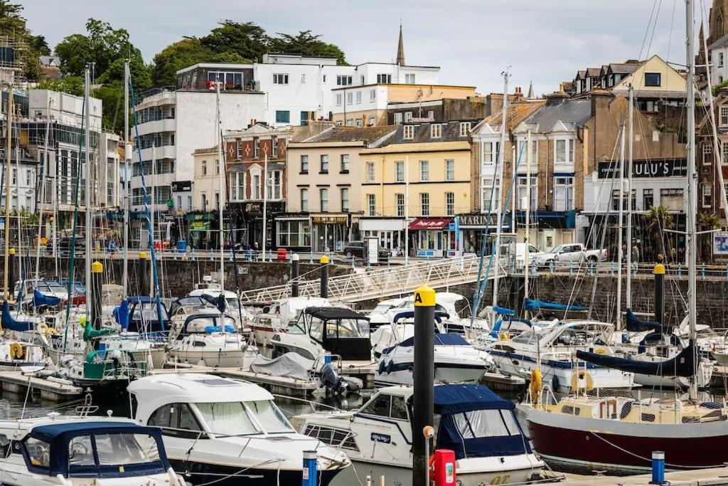 Blue Skies Apartment - Harbour Views Torquay Buitenkant foto