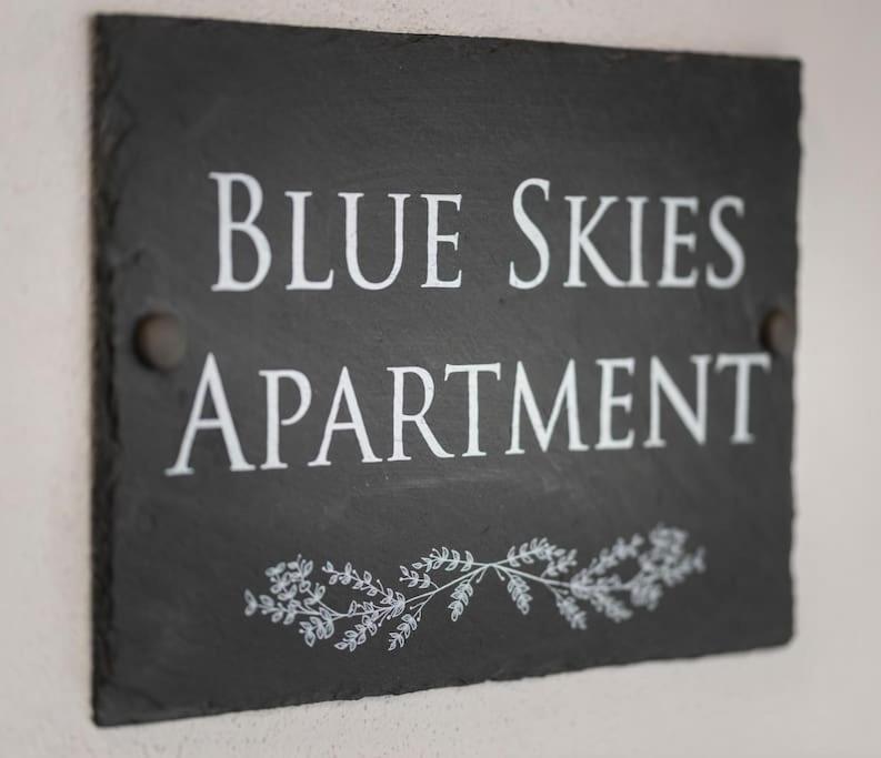 Blue Skies Apartment - Harbour Views Torquay Buitenkant foto